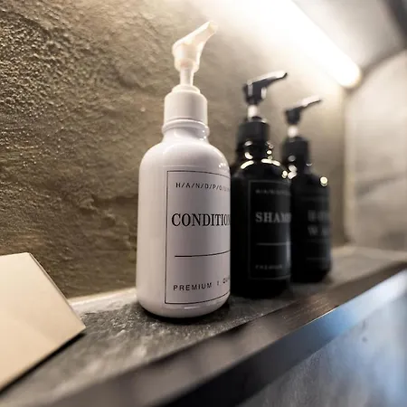 A Nest Among The Roof Of Center Apartamento *