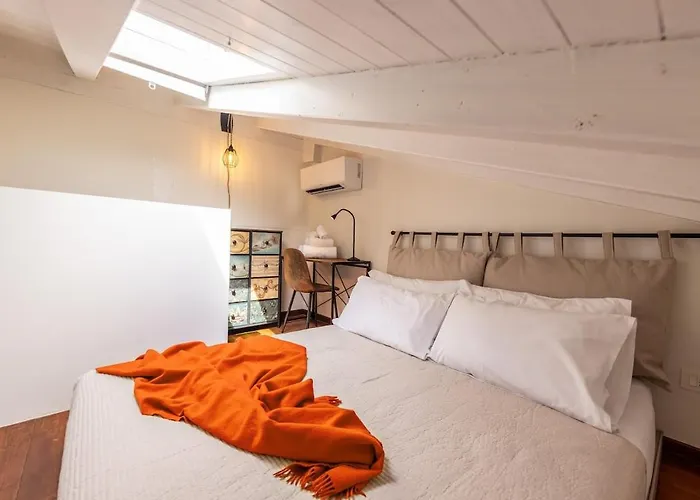 A Nest Among The Roof Of Center Apartamento *