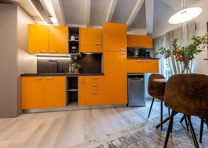 Apartamento A Nest Among The Roof Of Center Parma