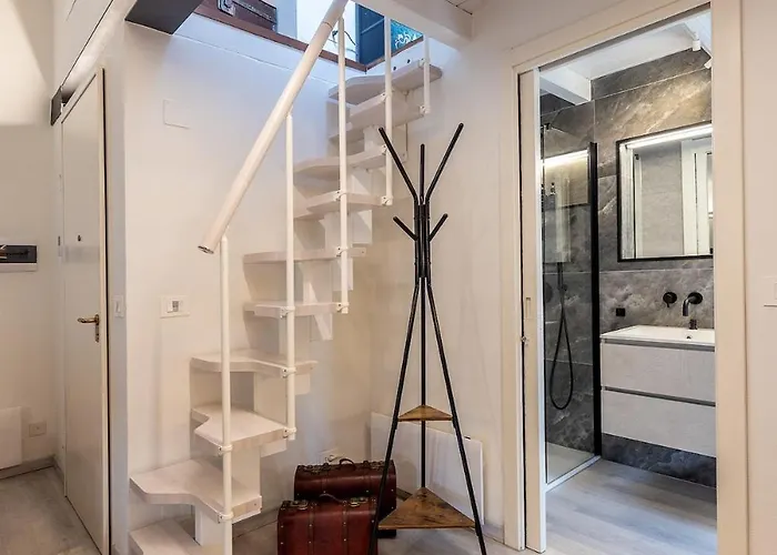 Apartamento A Nest Among The Roof Of Center Parma