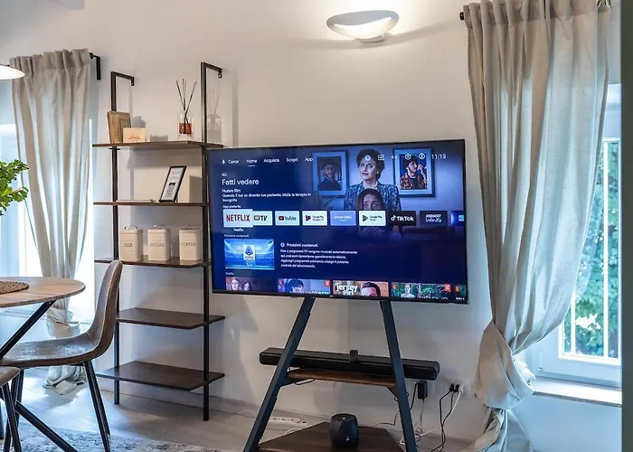 A Nest Among The Roof Of Center Apartamento